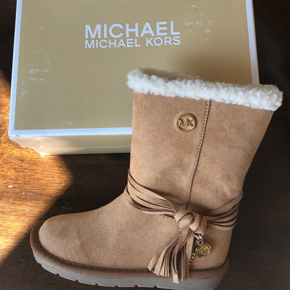 michael kors toddler boots size 9